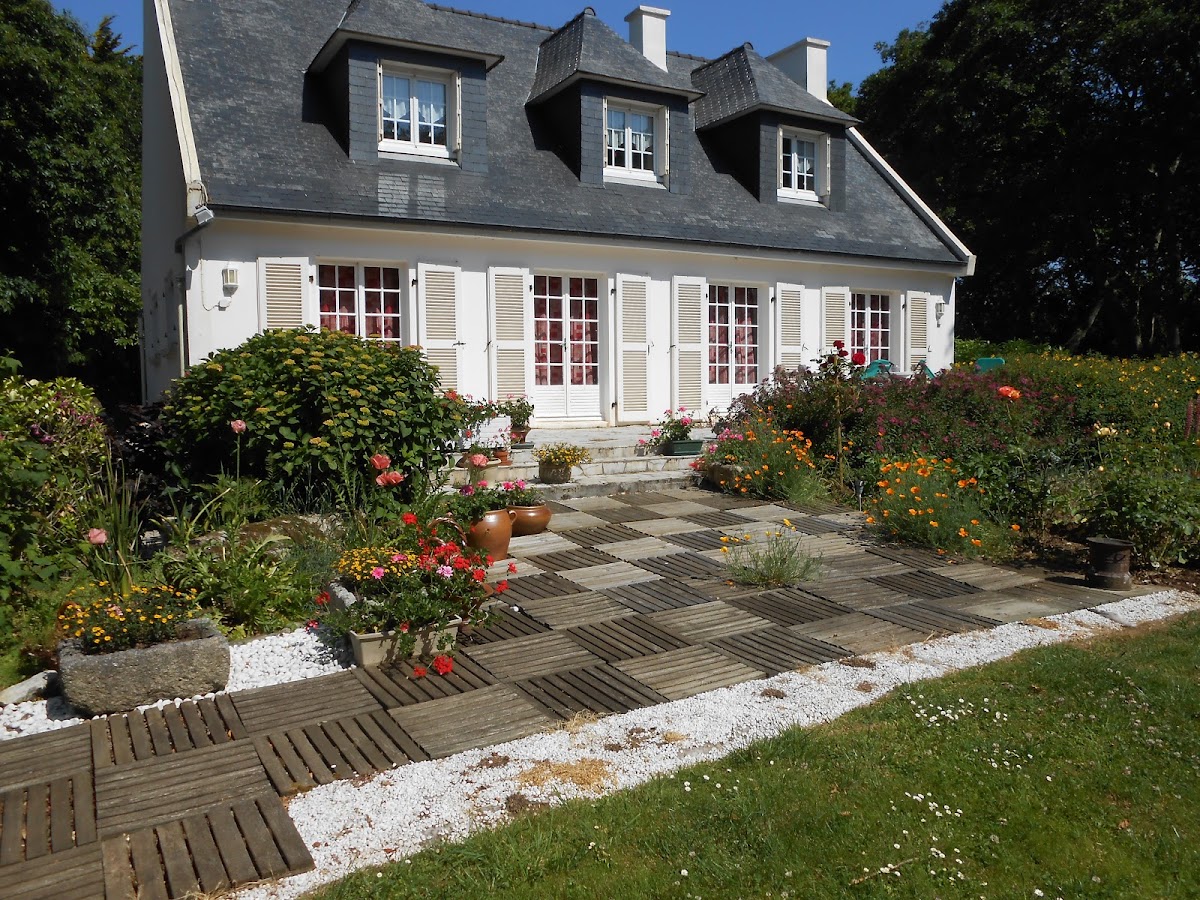 Chambres d'hôtes PENMARCH KERGROADES PLOURIN BRELES